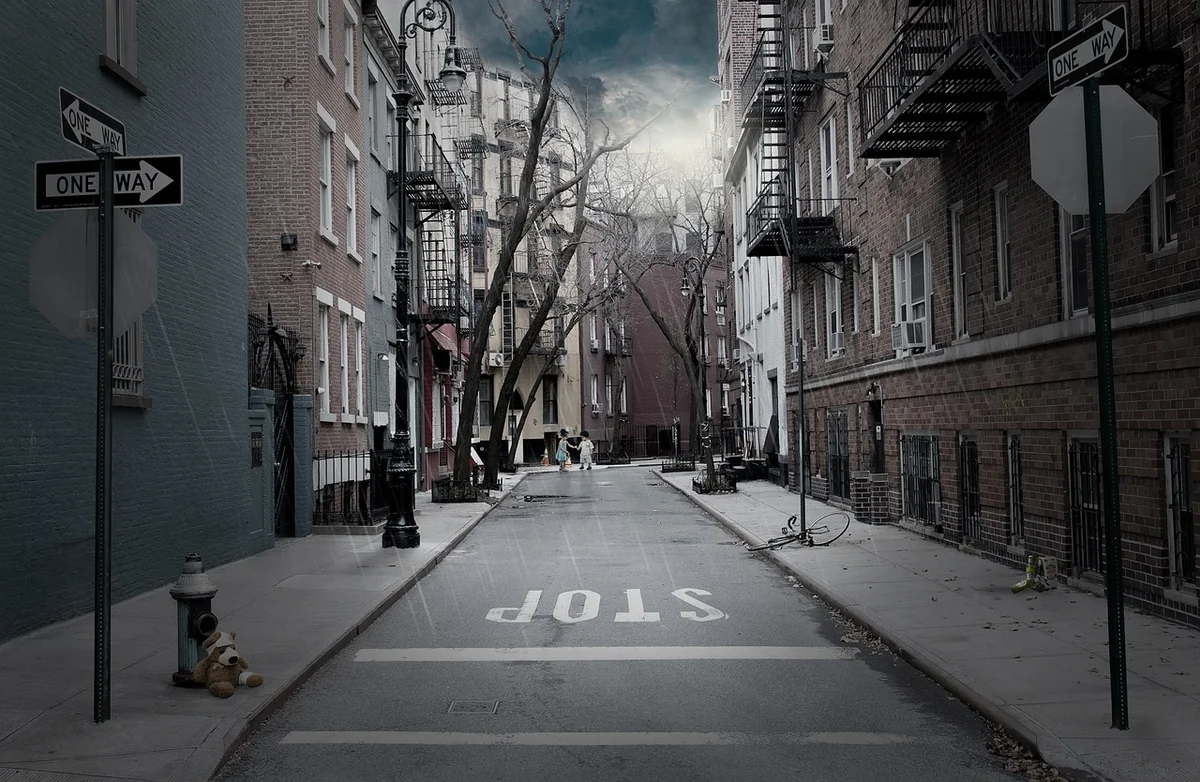 Verkehrszeichen und Bodenmarkierungen: Die stummen Lotsen